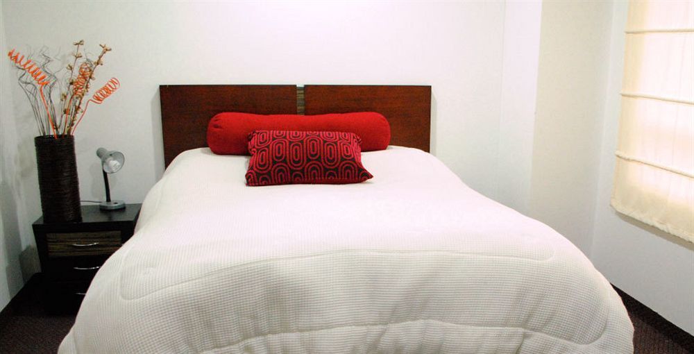 Aparthotel 103 Wonderful House 2*